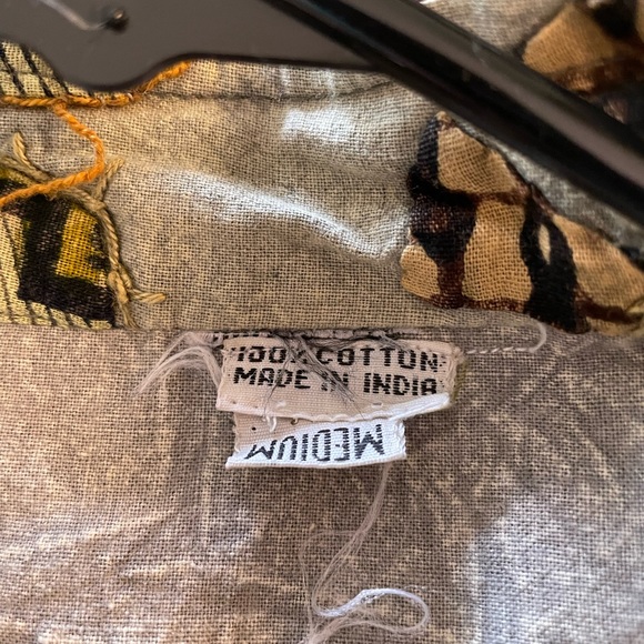 Women’s designer jacket. Made in India. Lots of hand stitching. Medium size. - Picture 9 of 9